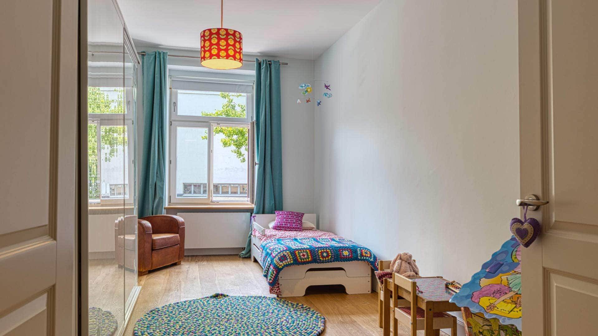 Au Altbauwohnung Zimmer