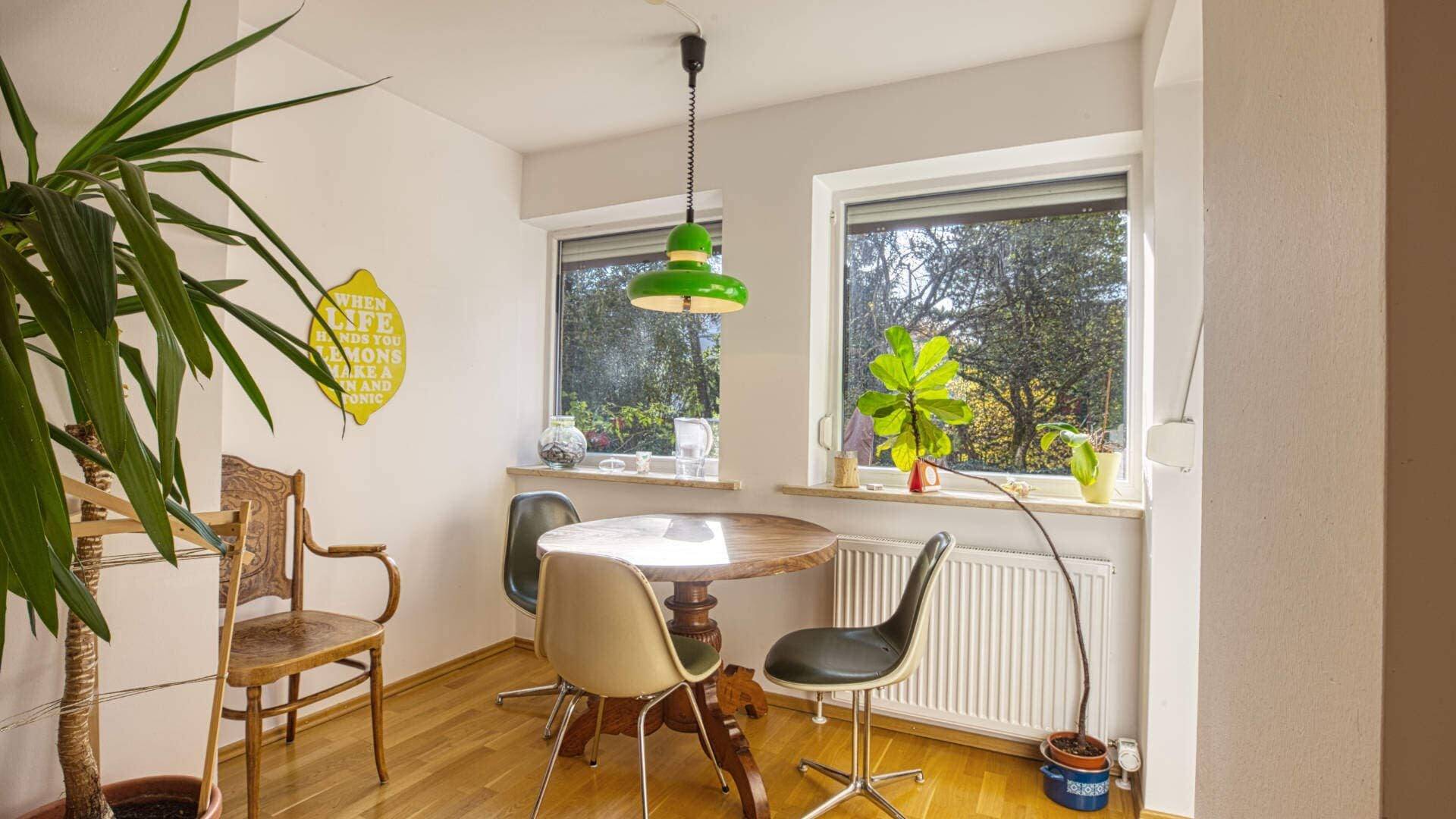 Obersendling Wohnung Essbereich