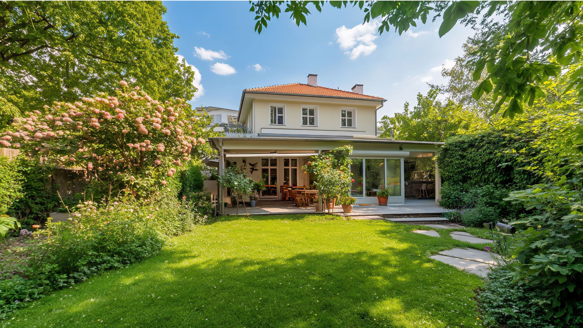 Einfamilienhaus mit Garten