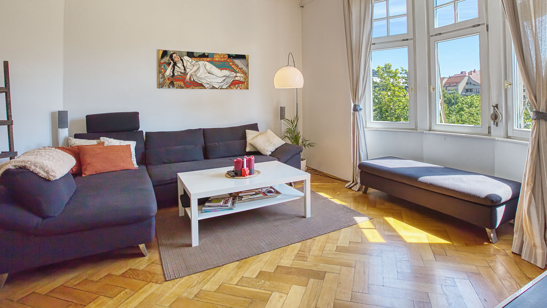 Altbau-Wohnzimmer in Neuhausen